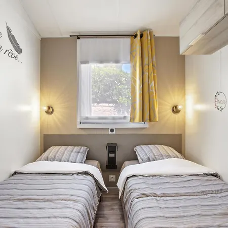 Vakantiehuis V Hugo Vue Terassa Saint-Raphaël