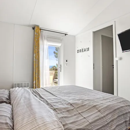 Dom wakacyjny V Hugo Vue Terassa Saint-Raphaël