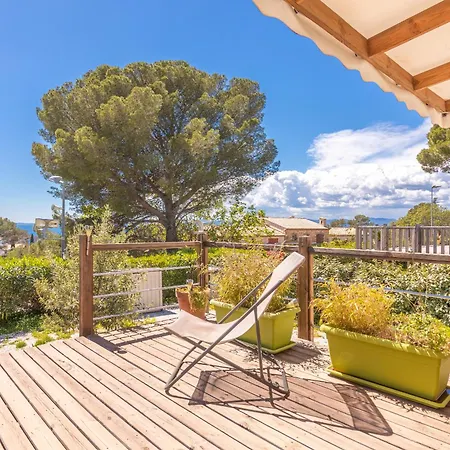 V Hugo Vue Terassa Saint-Raphaël